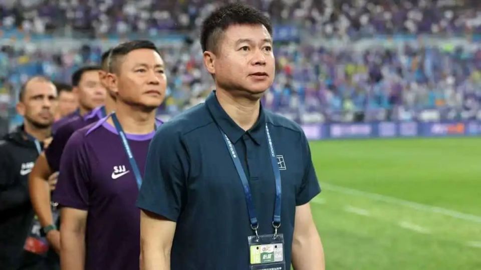 指导演绎了, 在主场对阵, 就是于指导