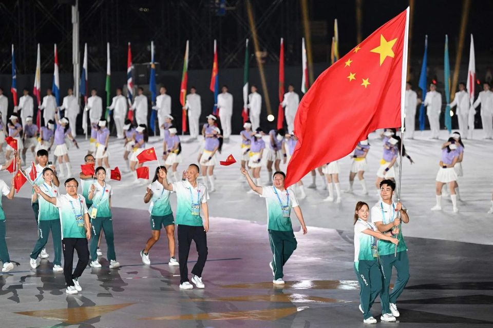 一边是同一 一边是同一