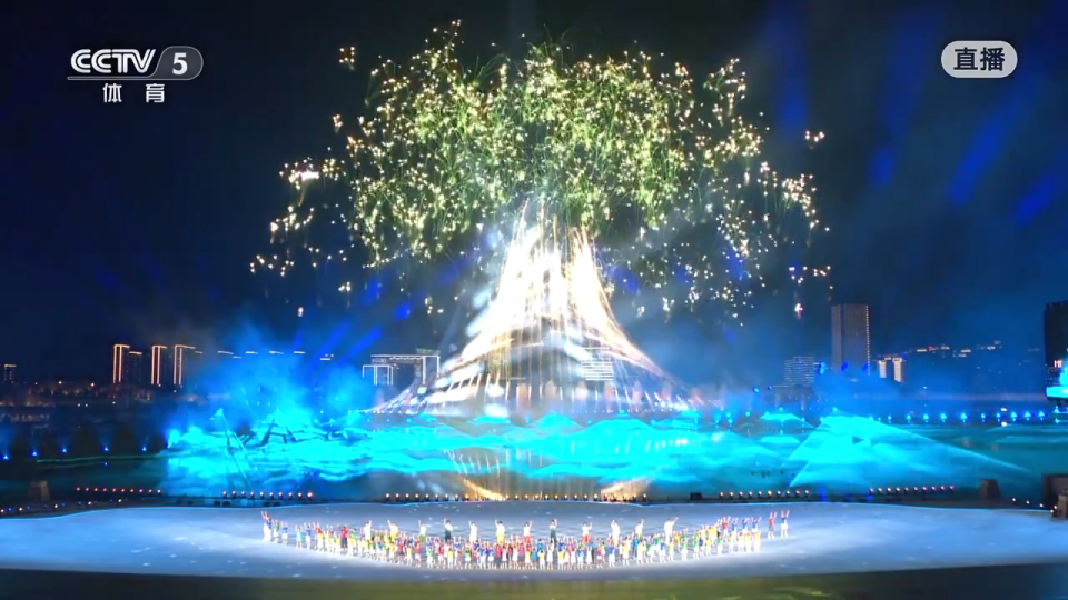 inews, https, 如一片巨大 inews, https, 如一片巨大