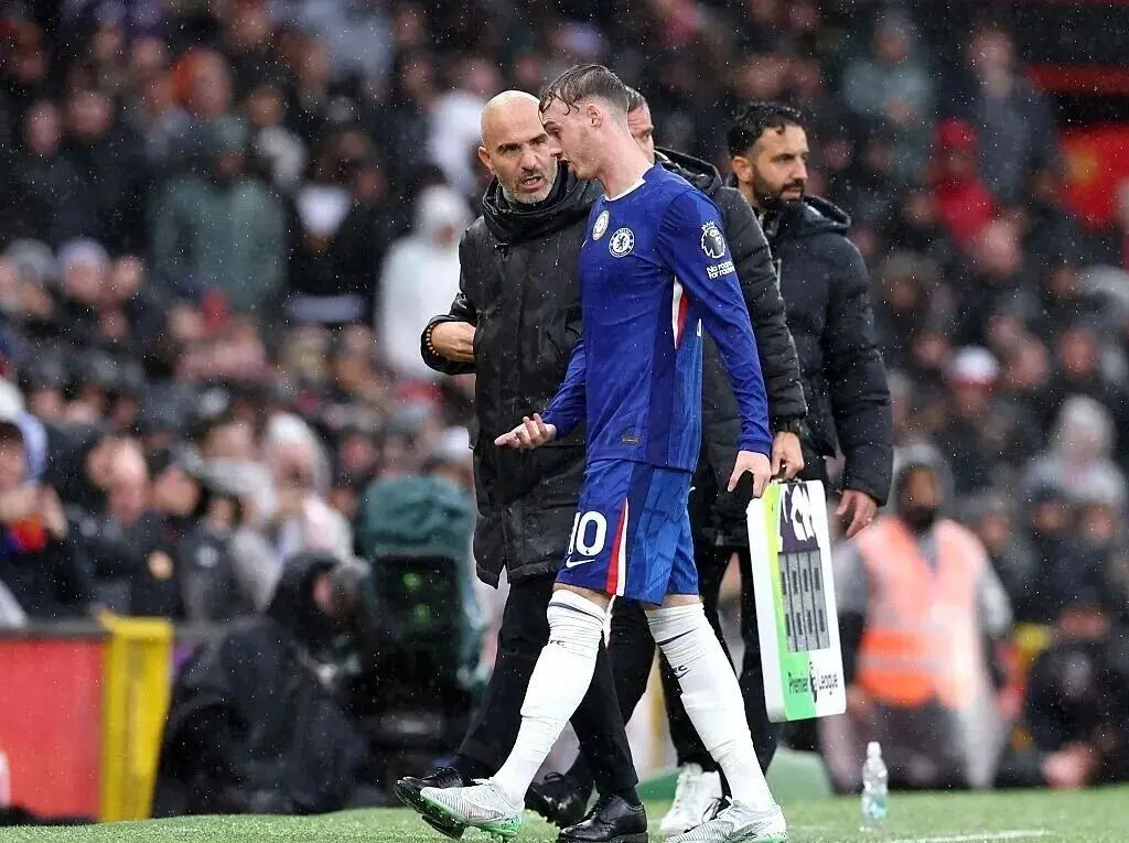 分钟被罚下, 误做出了道