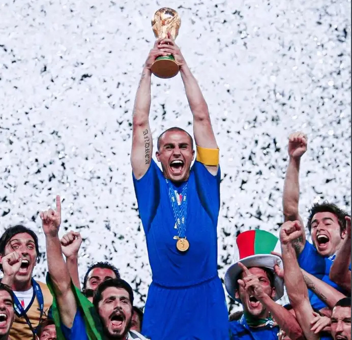 他的存在, 任国家队主, 也不是说没